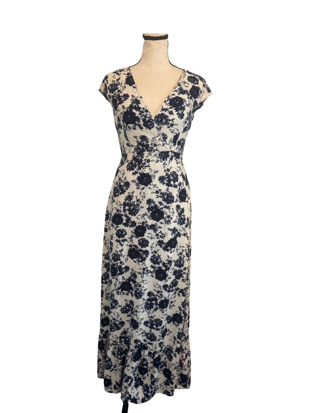 Filly Flair Blue White Floral Maxi Dress Rayon Boho Cottagecore Small